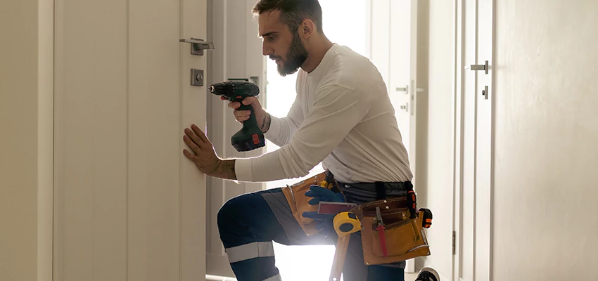 Mailbox Lock Installation Expert in Belleville, Illinois