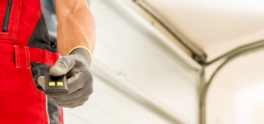 Residential Garage Door Security in Belleville, Illinois