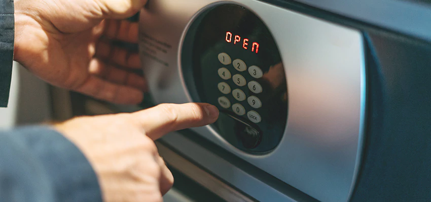Cash Safe Openers in Belleville, Illinois