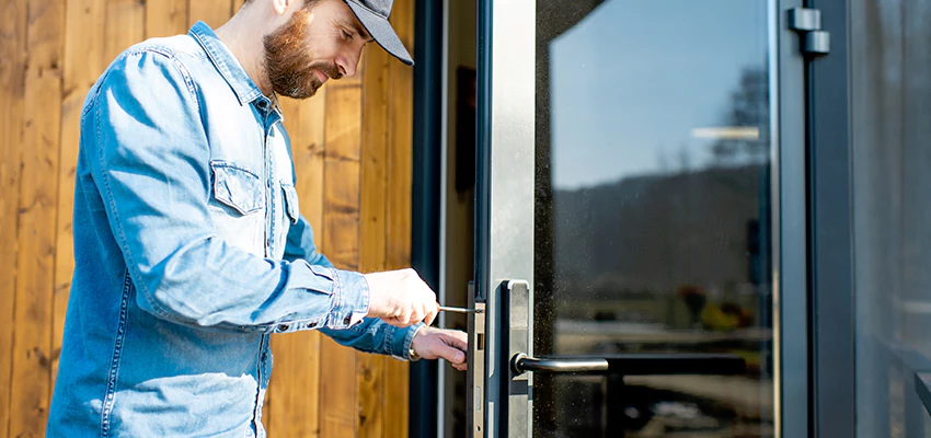 Frameless Glass Storefront Door Locks Replacement in Belleville, IL