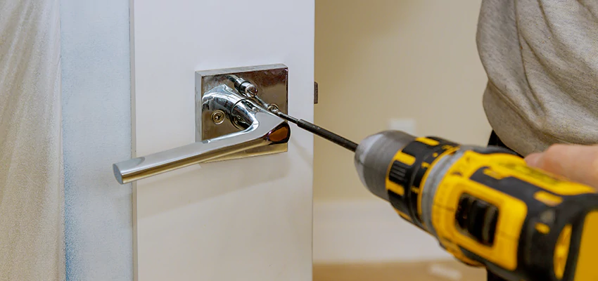 After-hours Locksmith  For Lock Troubleshooting in Belleville, Illinois