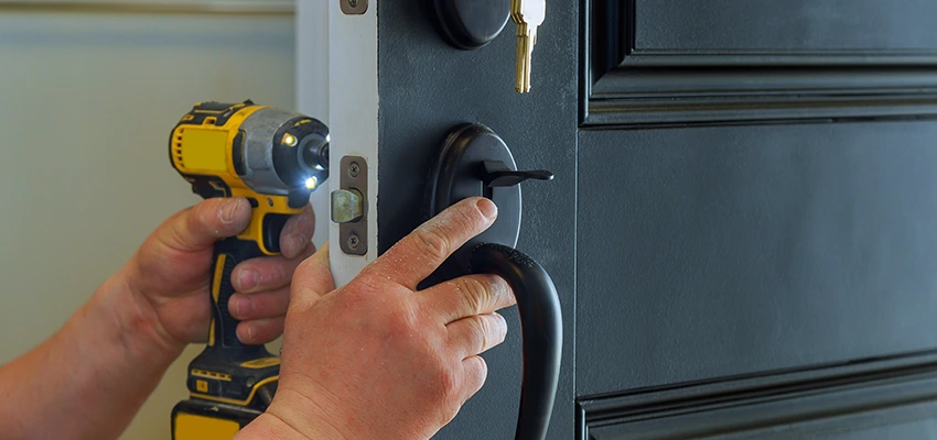 Sliding Door Lock Repair in Belleville