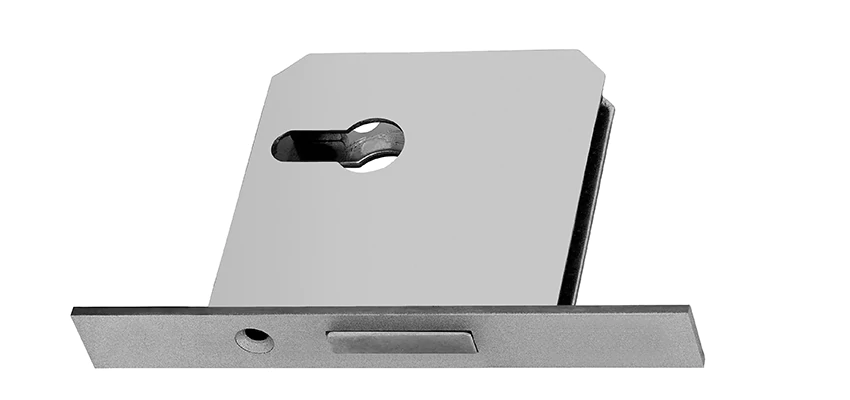 Fix A Deadbolt Door Lock in Belleville, Illinois