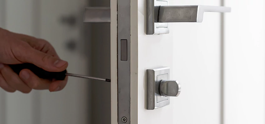 Key Programming Locksmith Open Now in Belleville, Illinois